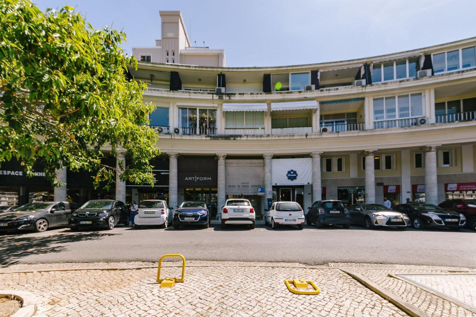 Rent4Rest Estoril Beachfront Apartments Exterior foto